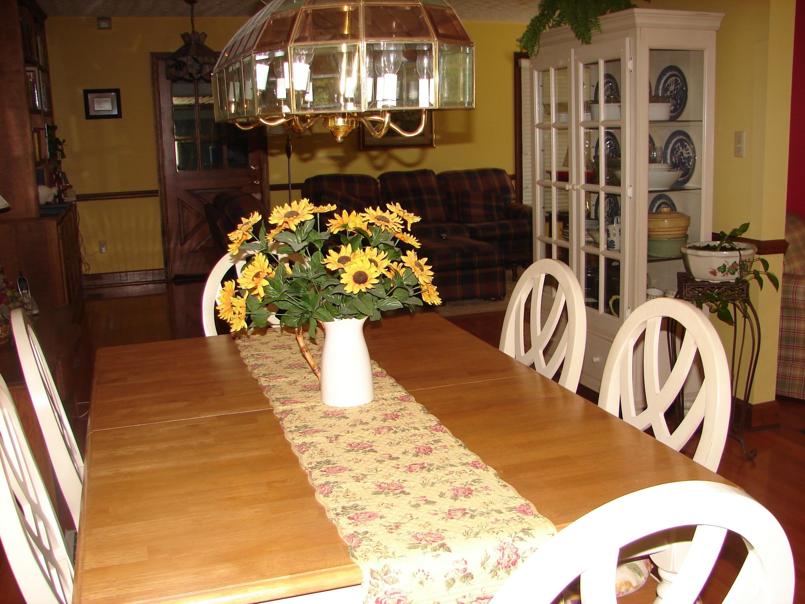 907 Riverbend Road Clinton, TN 37716 - Photo 11 of 35 DSC04334