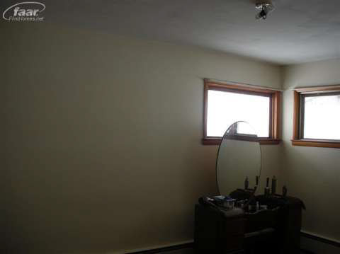 498 East Britton Road Morrice, MI 48857 - Photo 6 of 10 20343431-5.JPG