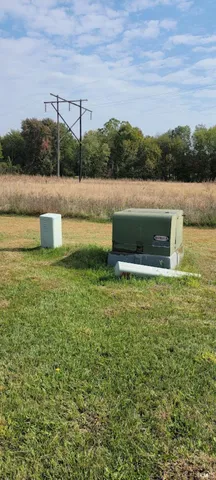 $54,000 | 329 Meadow Lane, Linton, IN 47441