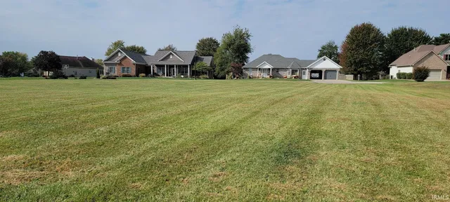 $54,000 | 329 Meadow Lane, Linton, IN 47441