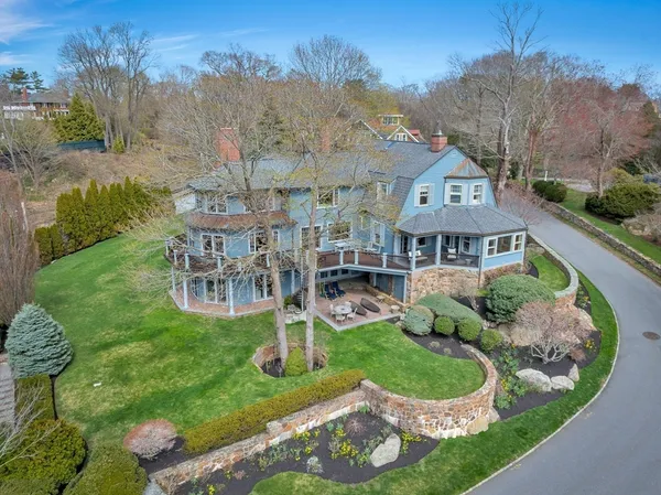 $6,900,000 | 73-75 Harbor Street, Manchester, MA 01944