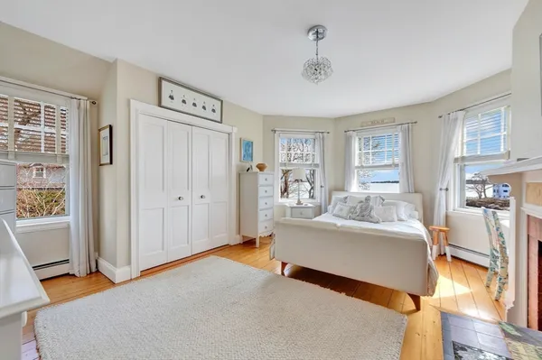 $6,900,000 | 73-75 Harbor Street, Manchester, MA 01944