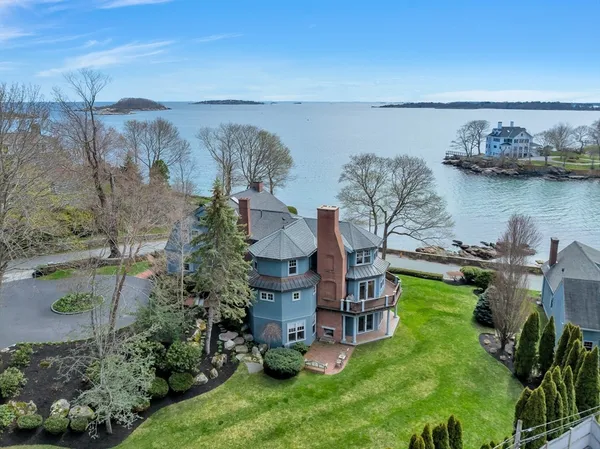 $6,900,000 | 73-75 Harbor Street, Manchester, MA 01944