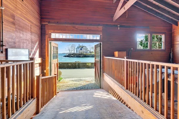 $6,900,000 | 73-75 Harbor Street, Manchester, MA 01944