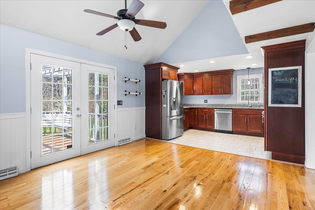 113 Walnut Plain Road Rochester, MA 02770 - Photo 14 of 41
