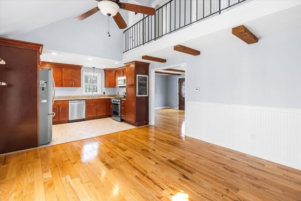 113 Walnut Plain Road Rochester, MA 02770 - Photo 15 of 41