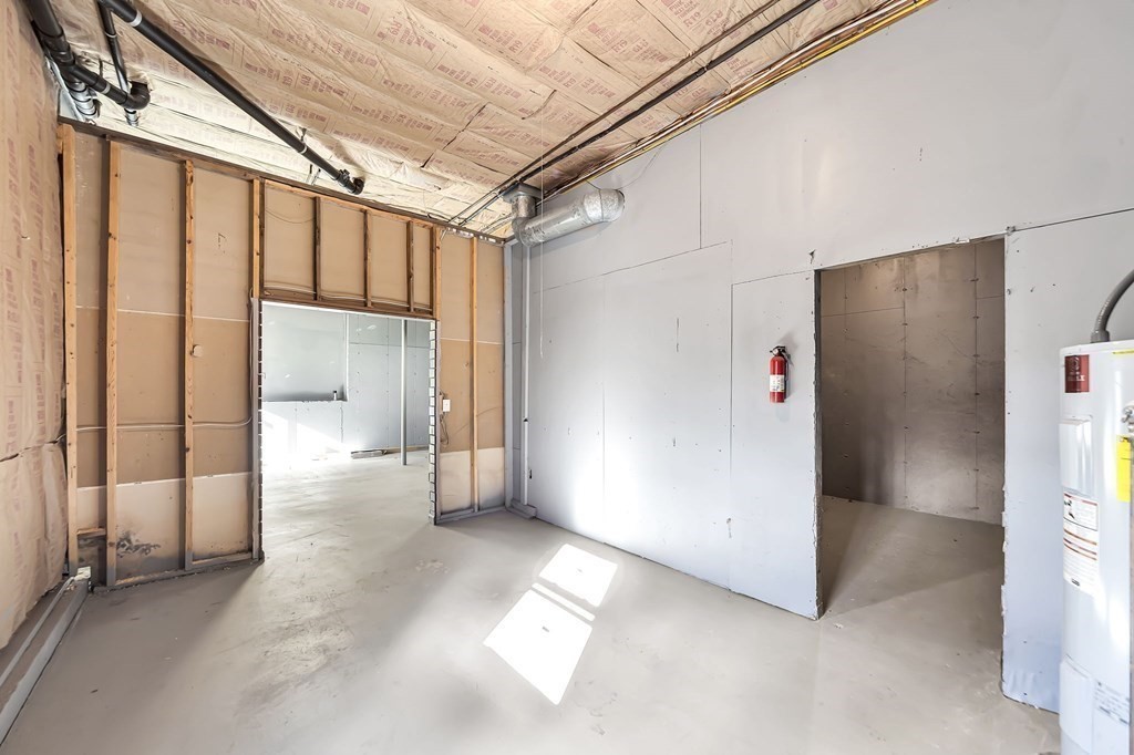 9 Hillside Road Leicester, MA 01611 - Photo 34 of 42 a view of empty room