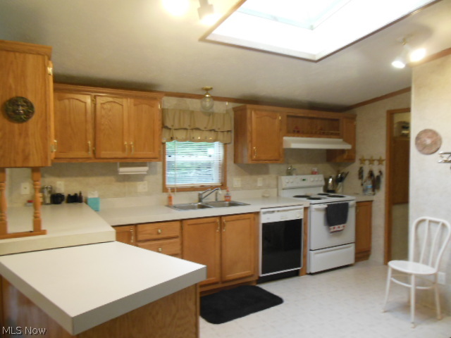 7273 Peck Road Ravenna, OH 44266 - Photo 3 of 23 Gallery Image 3