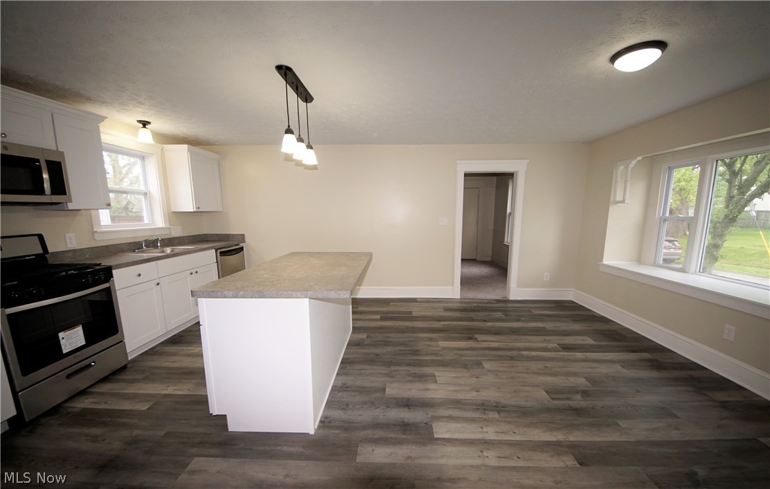 11904 Triskett Road Cleveland, OH 44111 - Photo 4 of 25 Gallery Image 4