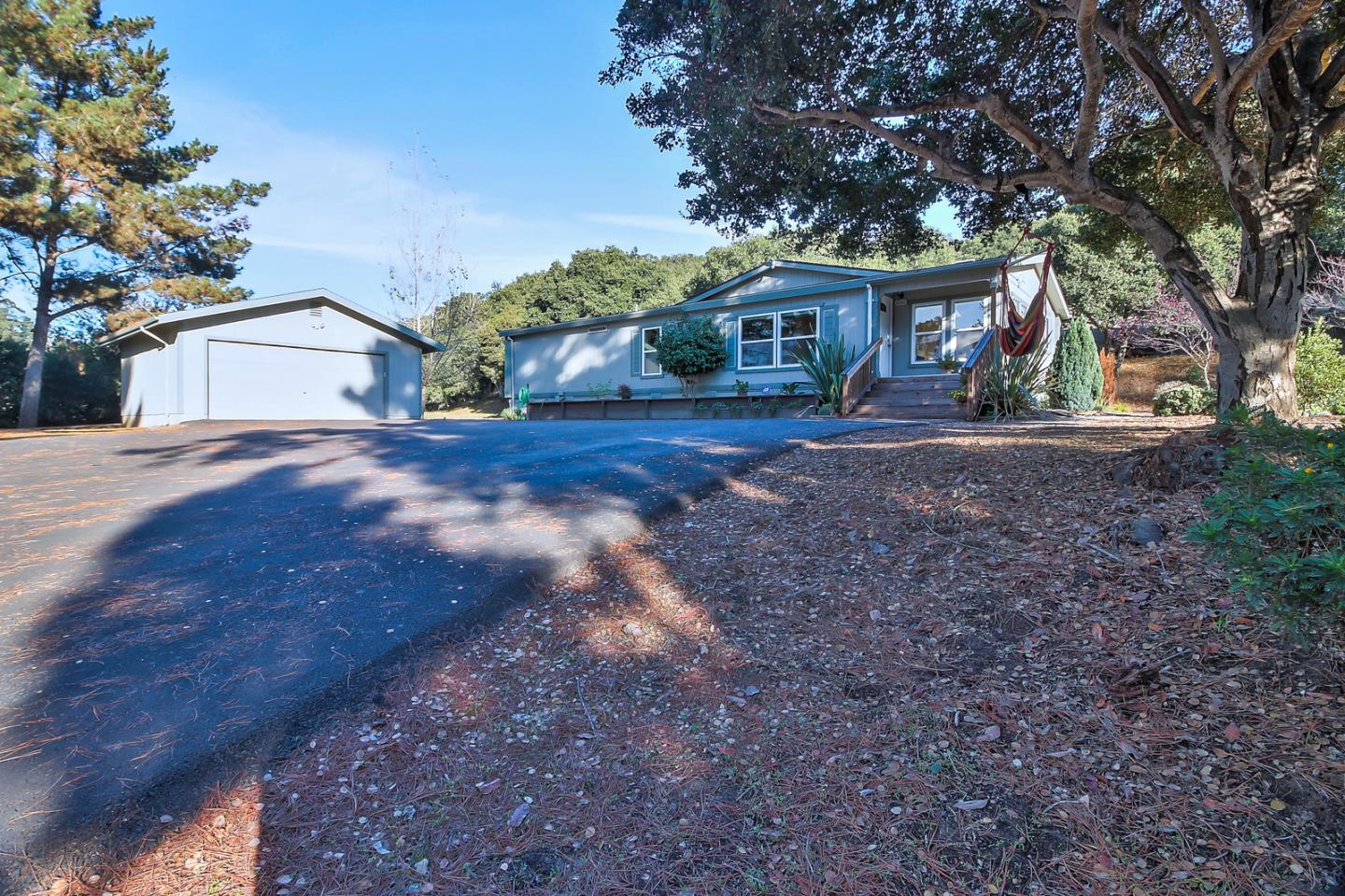8960 Oak Road Salinas, CA 93907 - Photo 3 of 23 Gallery Image 3