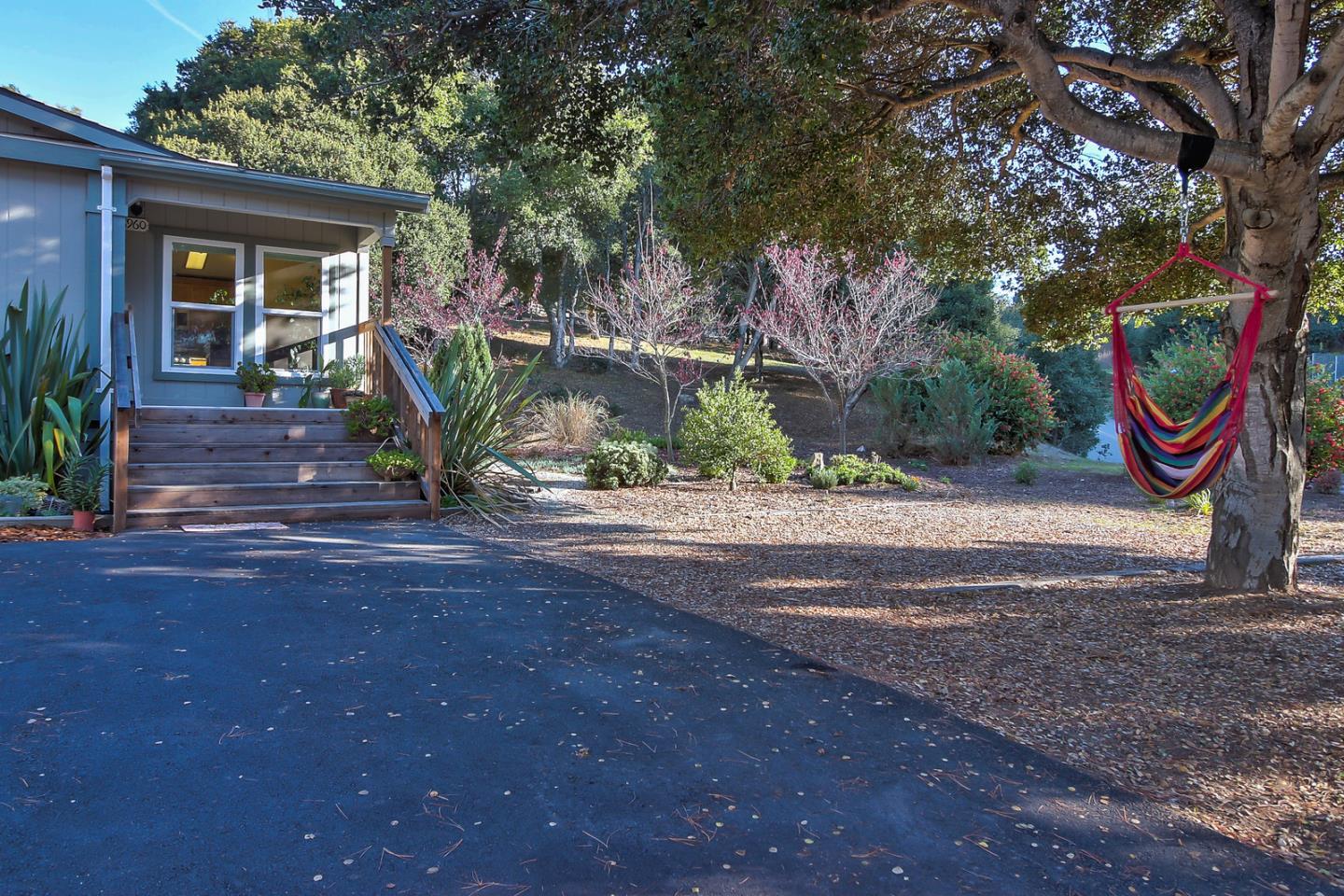 8960 Oak Road Salinas, CA 93907 - Photo 4 of 23 Gallery Image 4