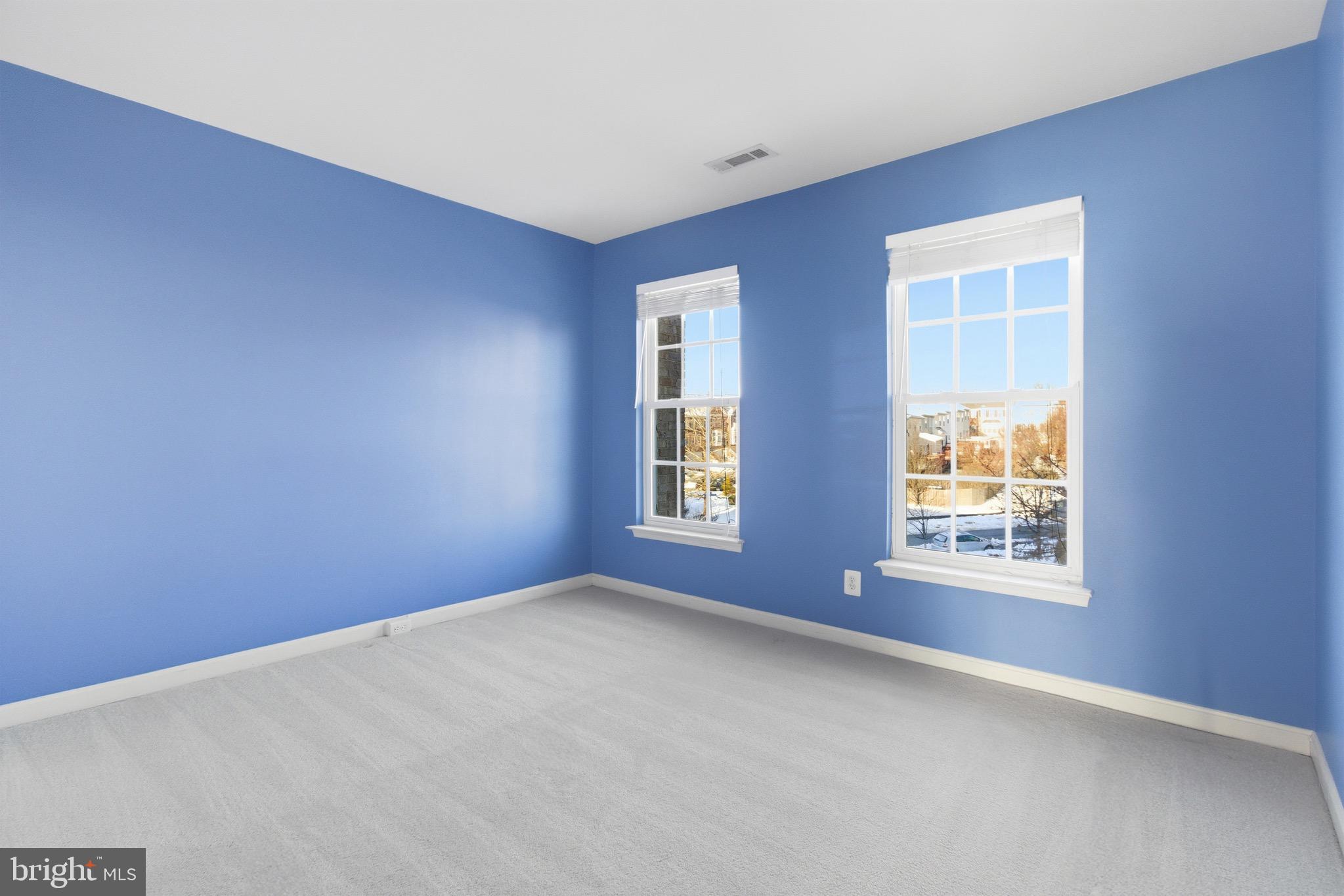 18544 Pineview Square Leesburg, VA 20176 - Photo 21 of 43 Bedroom 2