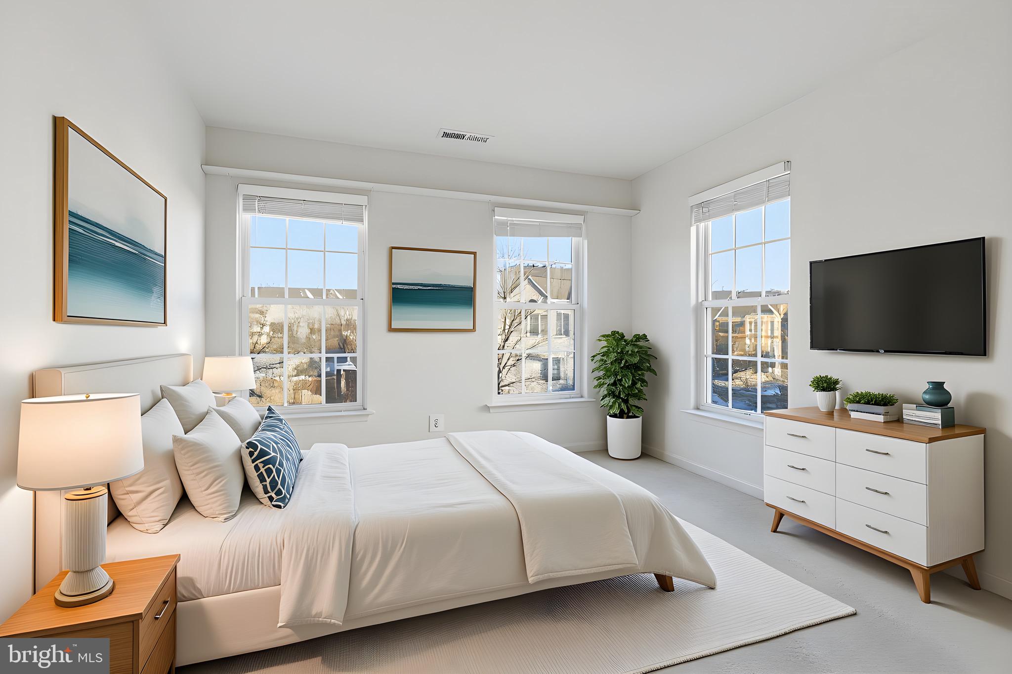 18544 Pineview Square Leesburg, VA 20176 - Photo 24 of 43 Virtually Staged