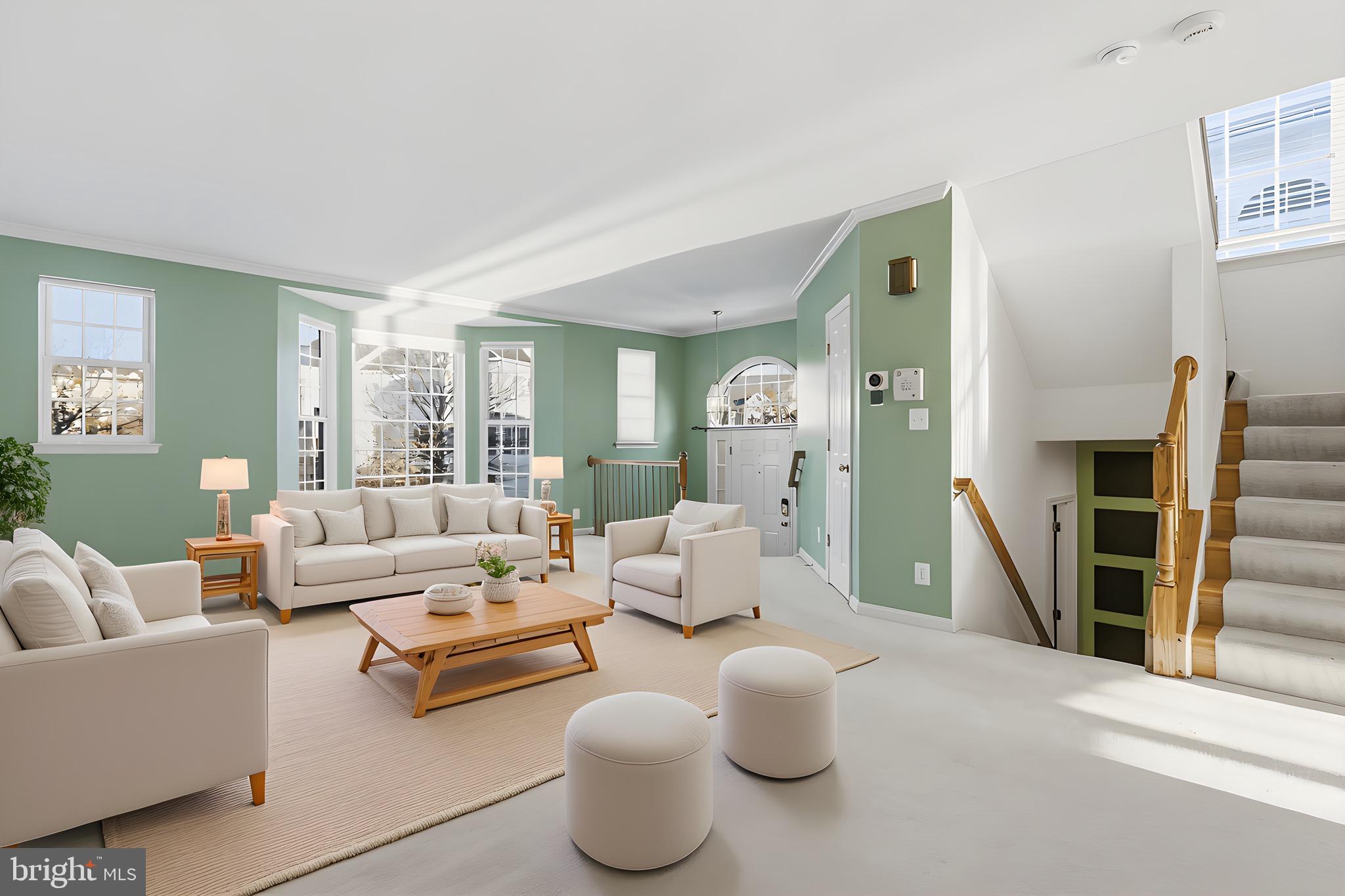 18544 Pineview Square Leesburg, VA 20176 - Photo 8 of 43 Virtually Staged