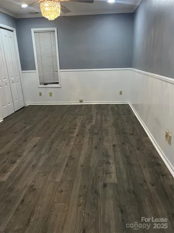 a bathroom with a toilet