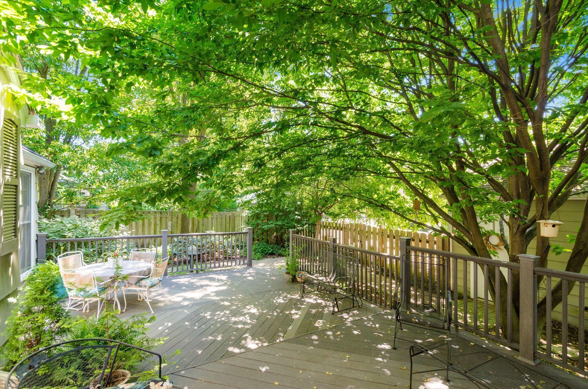 453 Fallis Road Columbus, OH 43214 - Photo 39 of 44 Deck