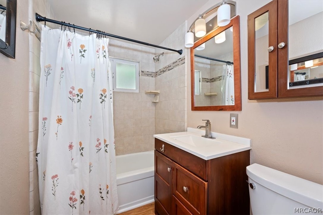 363 Castle Gate Road Lake Arrowhead, CA 92352 - Photo 17 of 39 Main level BA