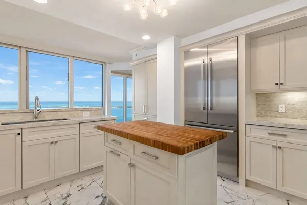 $5,995,000 | 529 South Flagler Drive, Unit 12 GH, West Palm Beach, FL 33401