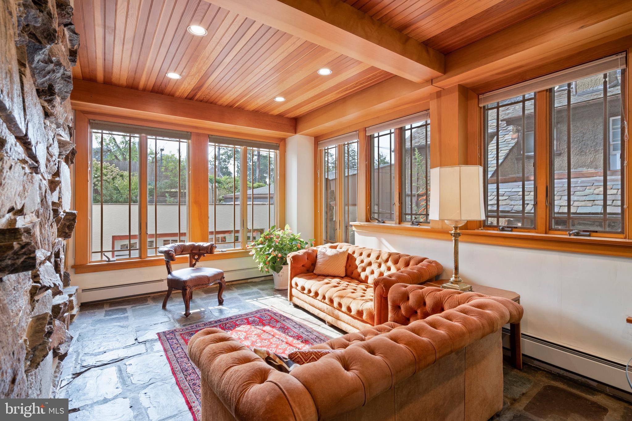 32 Hilltop Road Philadelphia, PA 19118 - Photo 15 of 61