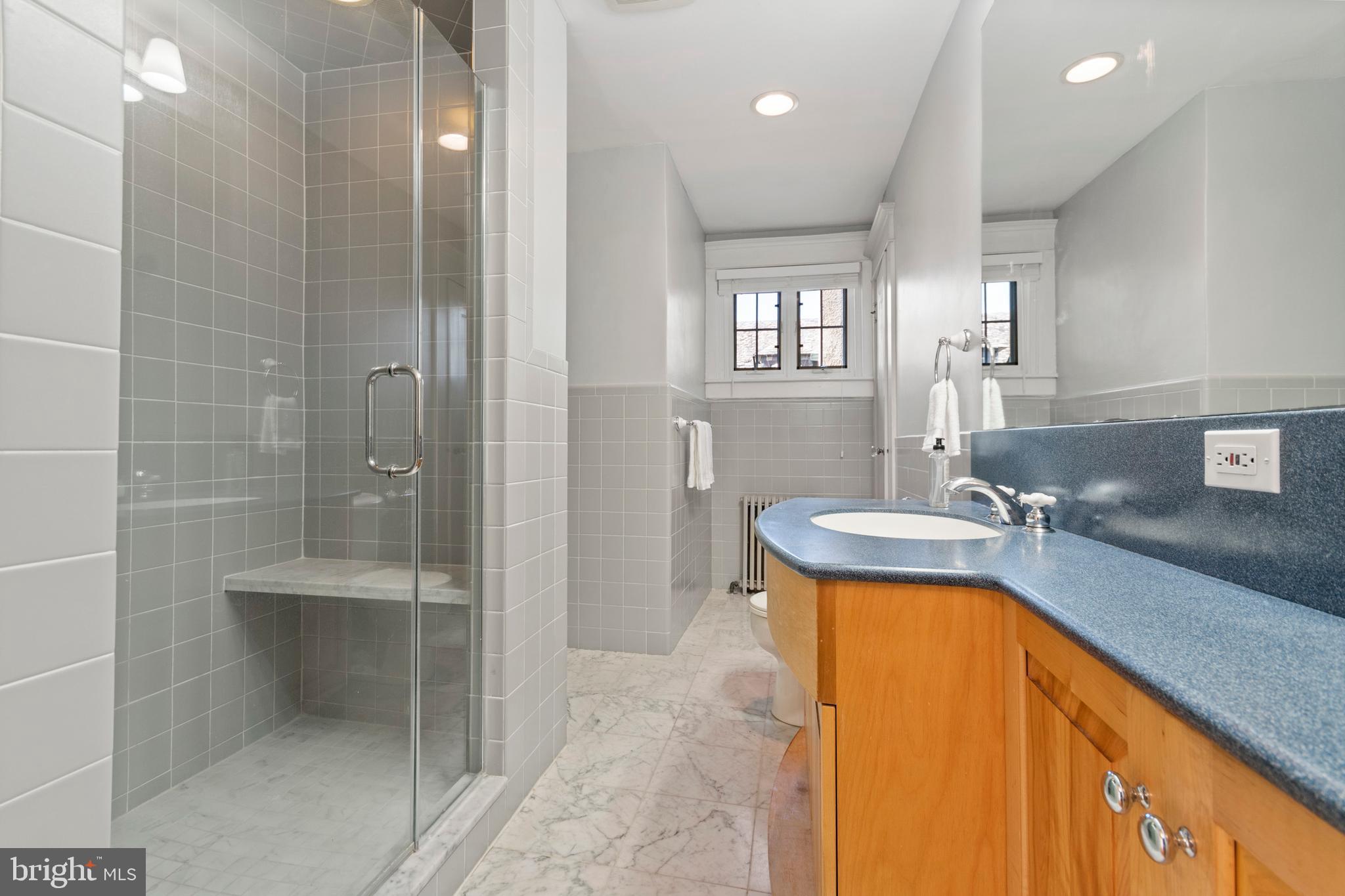 32 Hilltop Road Philadelphia, PA 19118 - Photo 39 of 61