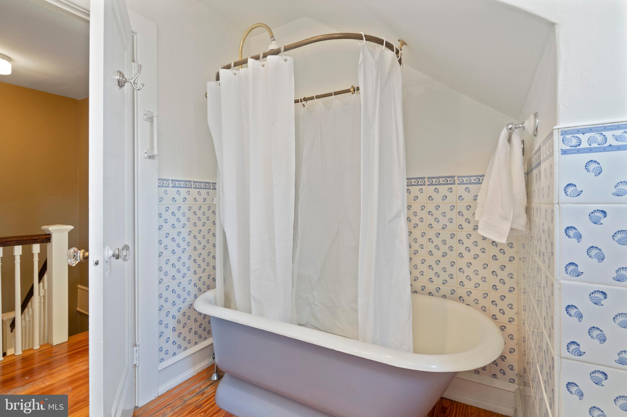 32 Hilltop Road Philadelphia, PA 19118 - Photo 48 of 61