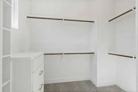 $569,999 | 1103 East 37th Street, Houston, TX 77022