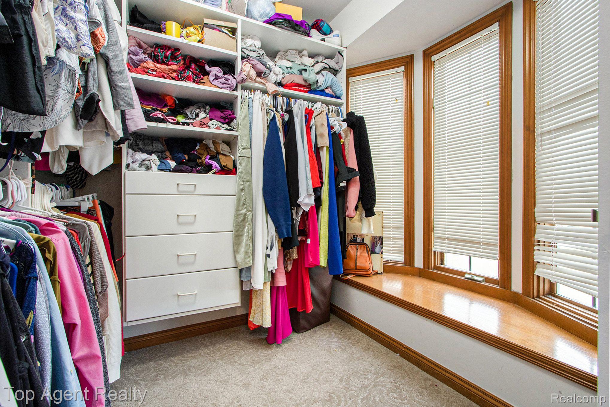 54511 Ridgeview Drive Utica, MI 48316 - Photo 32 of 50 Gallery Image 32
