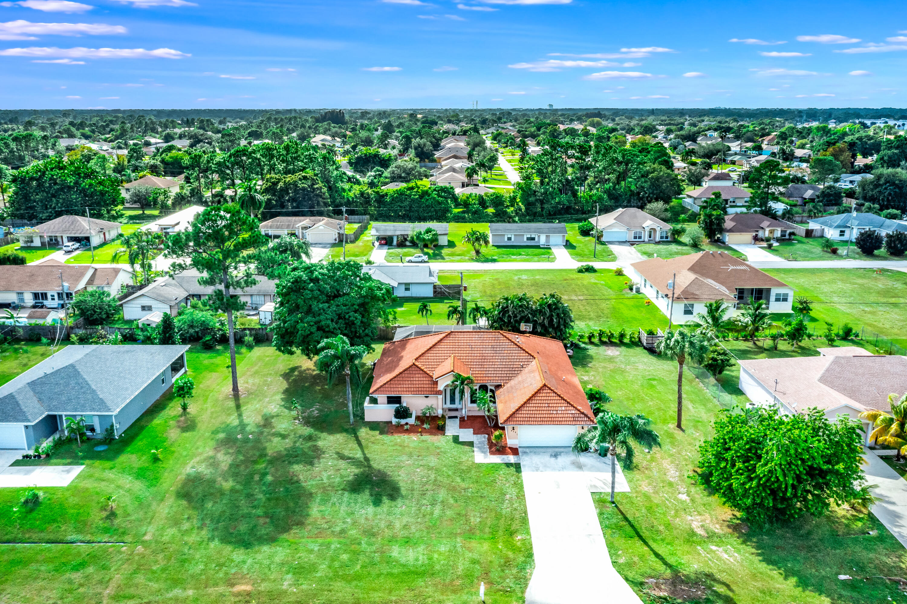932 Southwest Del Rio Boulevard Port St. Lucie, FL 34953 - Photo 2 of 30 DJI_0544