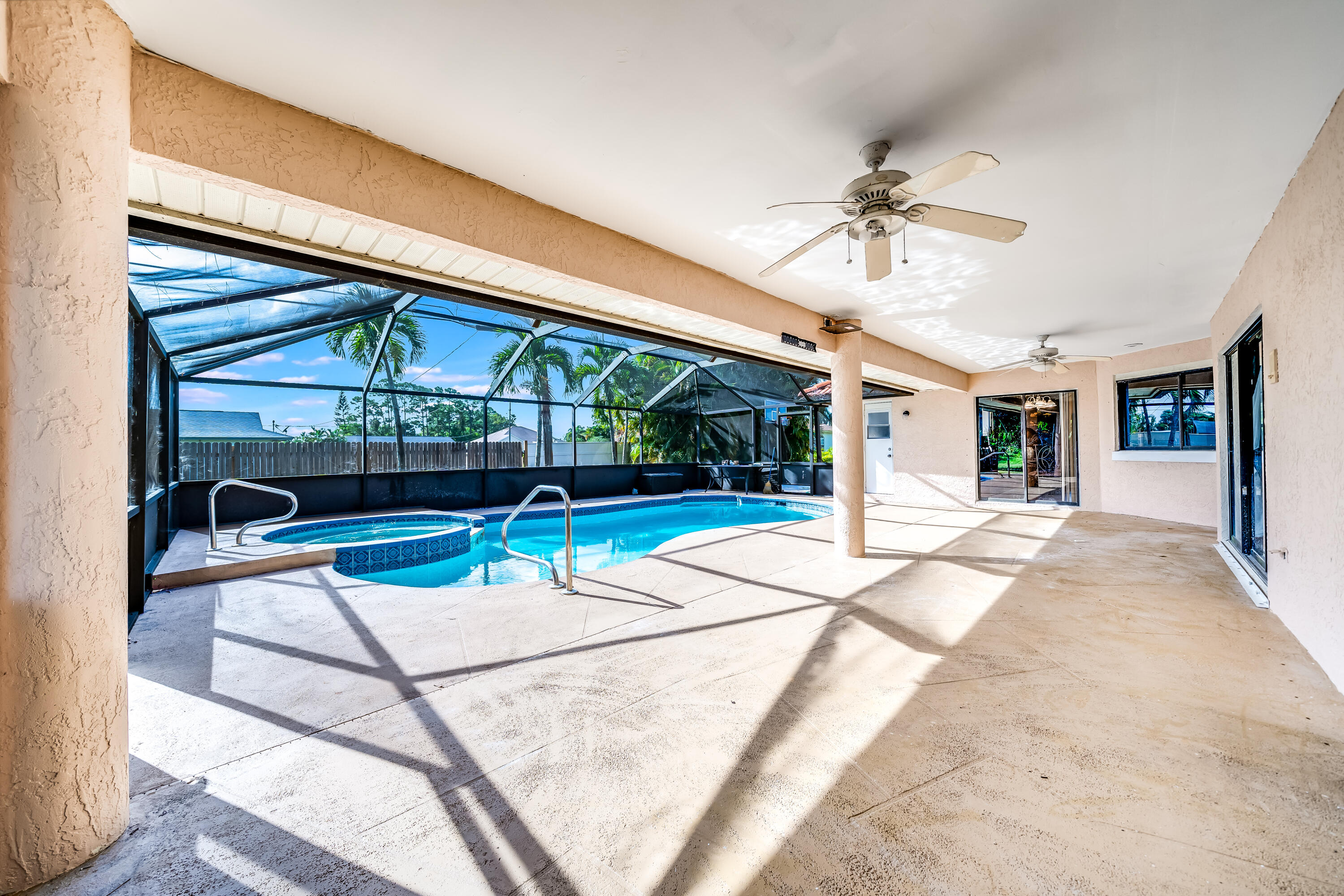 932 Southwest Del Rio Boulevard Port St. Lucie, FL 34953 - Photo 25 of 30 JOY01423