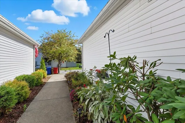 $379,900 | 73 Saybrook Road, Unit 73, Essex, VT 05452