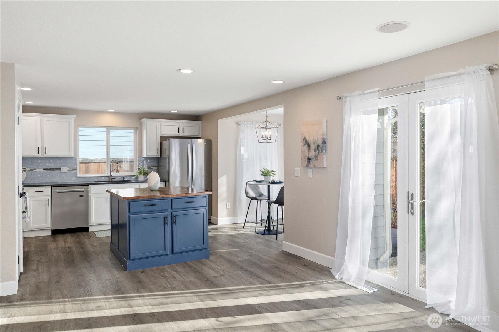 27456 237th Place Southeast Maple Valley, WA 98038 - Photo 12 of 40