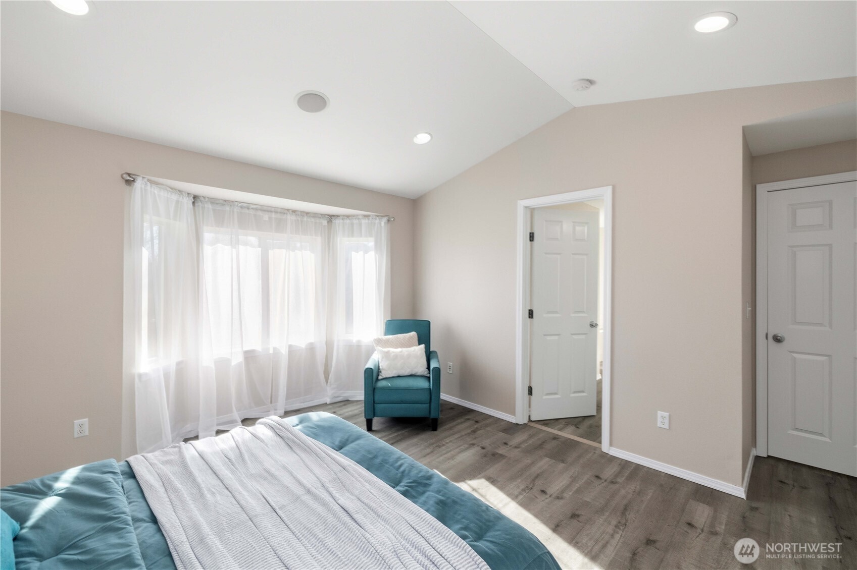 27456 237th Place Southeast Maple Valley, WA 98038 - Photo 21 of 40