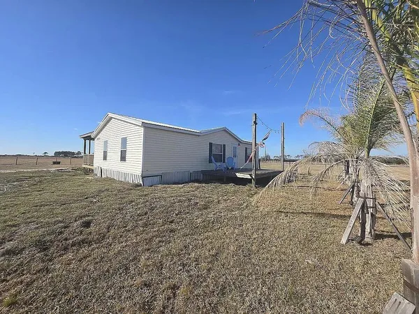 $450,000 | 814 Dachshund Road, Sebring, FL 33870