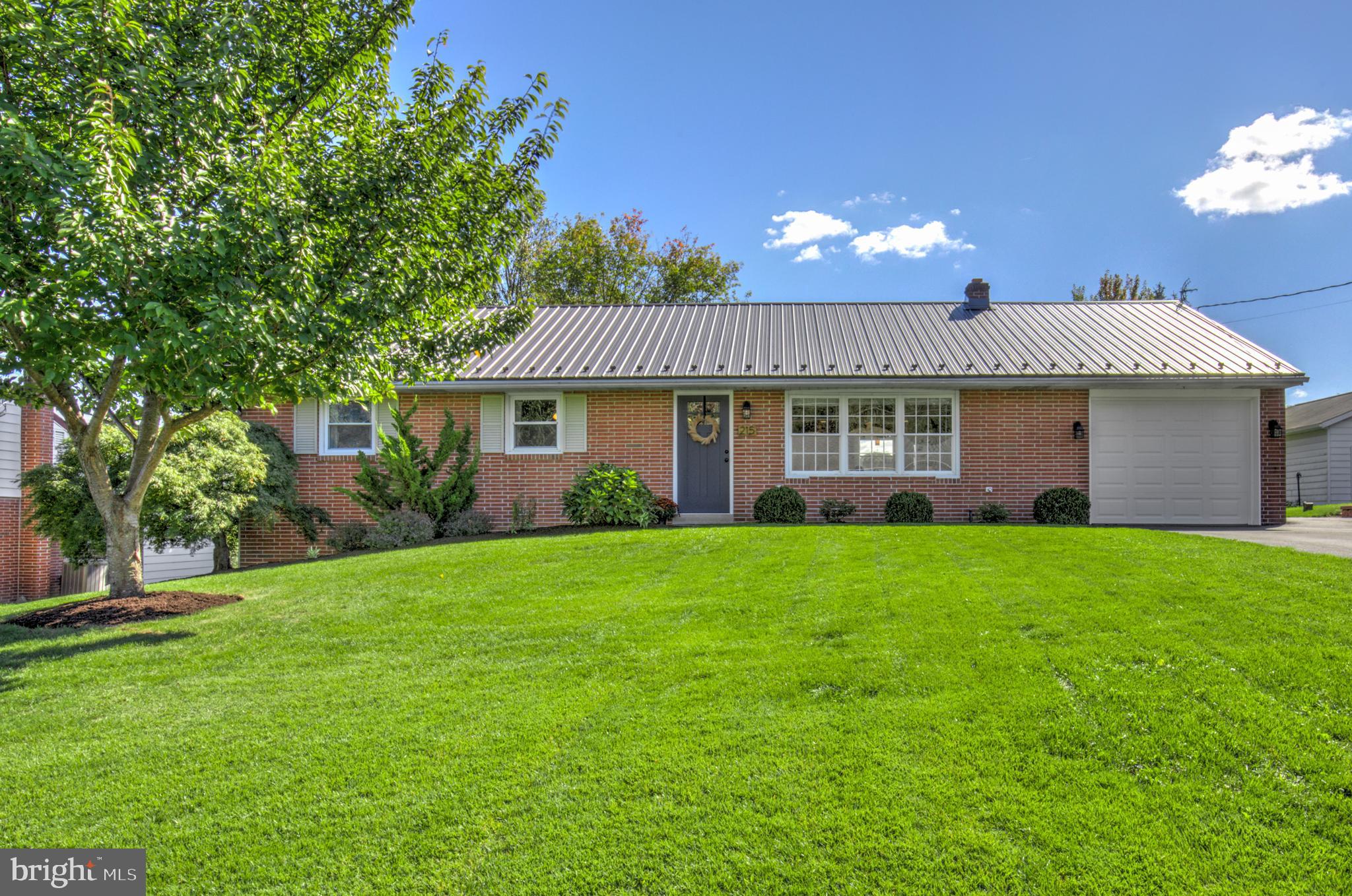 215 Snavely Mill Road Lititz, PA 17543 - Photo 1 of 30 A true classic with broad appeal!