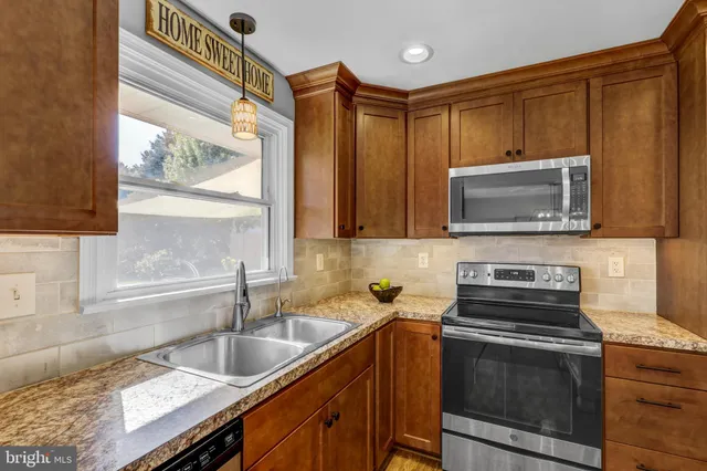 $430,000 | 215 Snavely Mill Road, Lititz, PA 17543