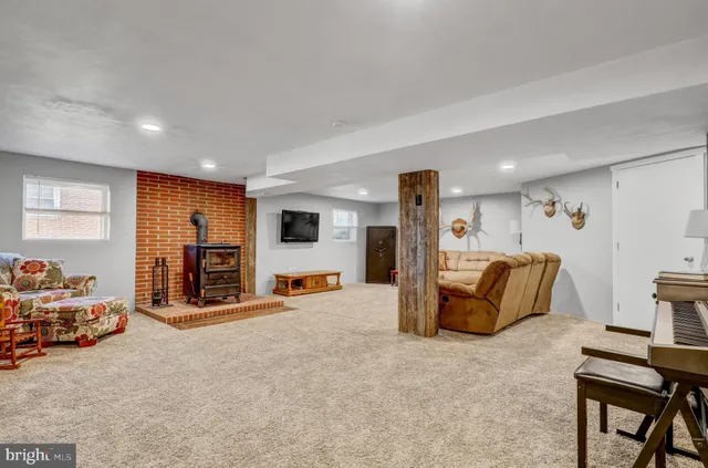 $430,000 | 215 Snavely Mill Road, Lititz, PA 17543