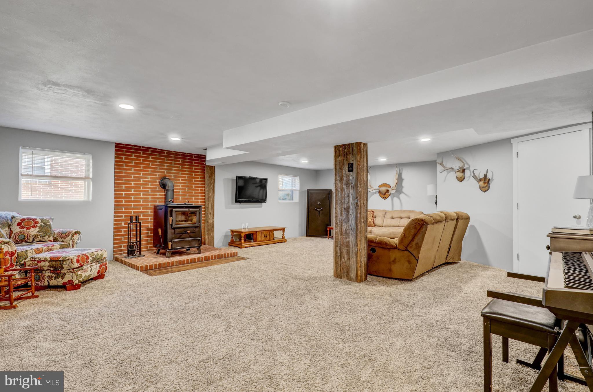 215 Snavely Mill Road Lititz, PA 17543 - Photo 21 of 30 Oversized family room with stove