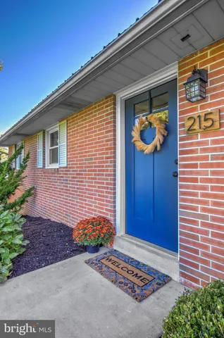 $430,000 | 215 Snavely Mill Road, Lititz, PA 17543