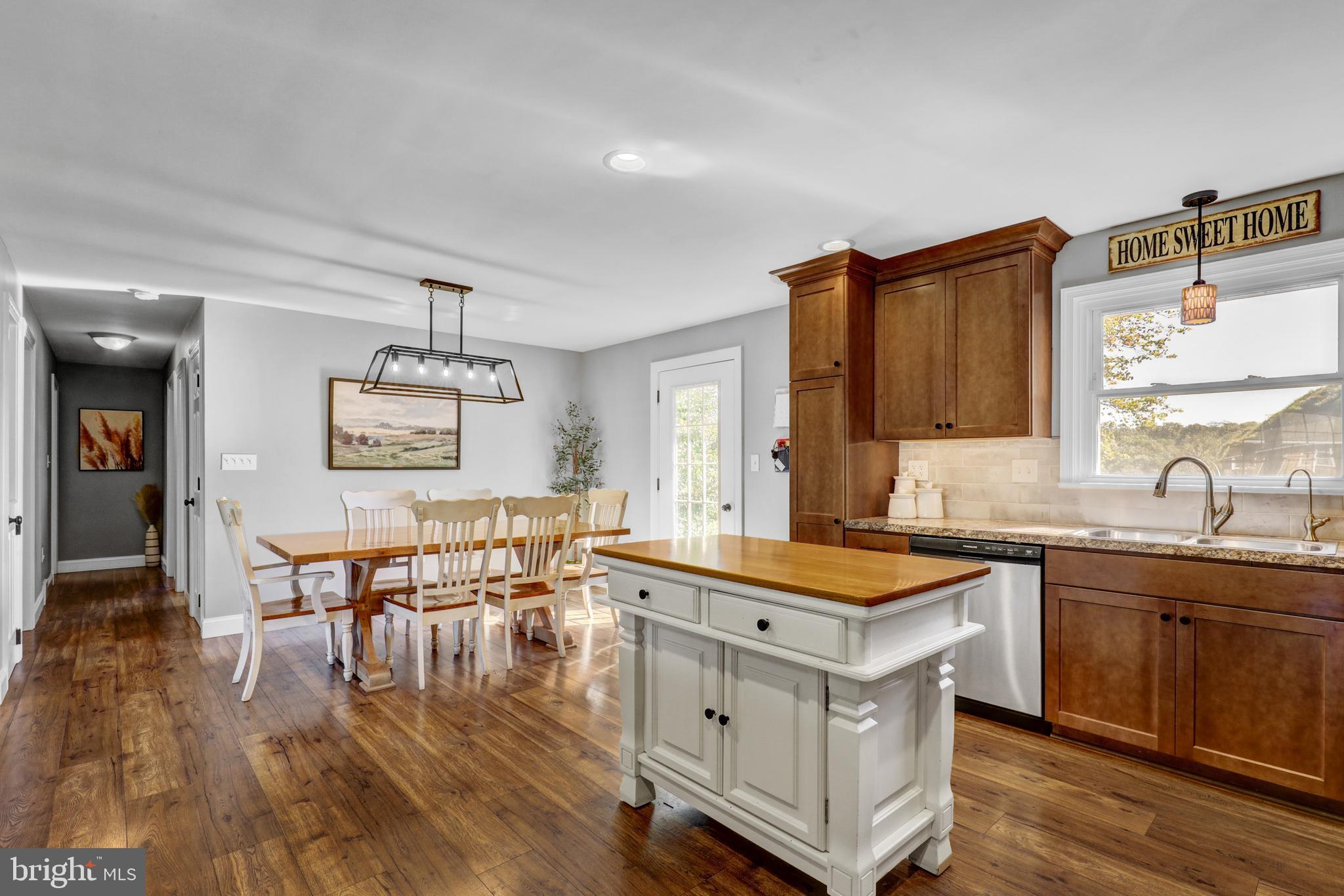 215 Snavely Mill Road Lititz, PA 17543 - Photo 10 of 30 One unified space to share memories