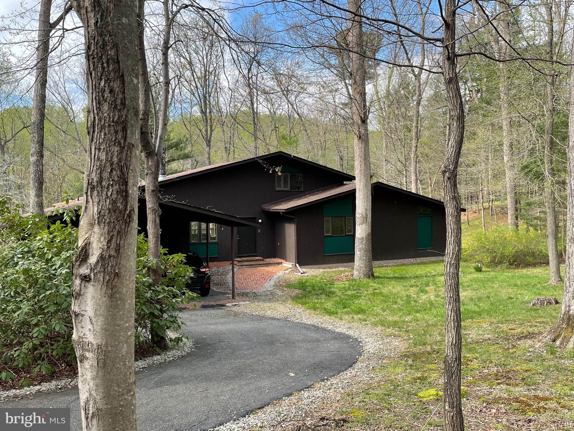15221 Springfield Road Darnestown, MD 20874 - Photo 1 of 35 Gallery Image 1