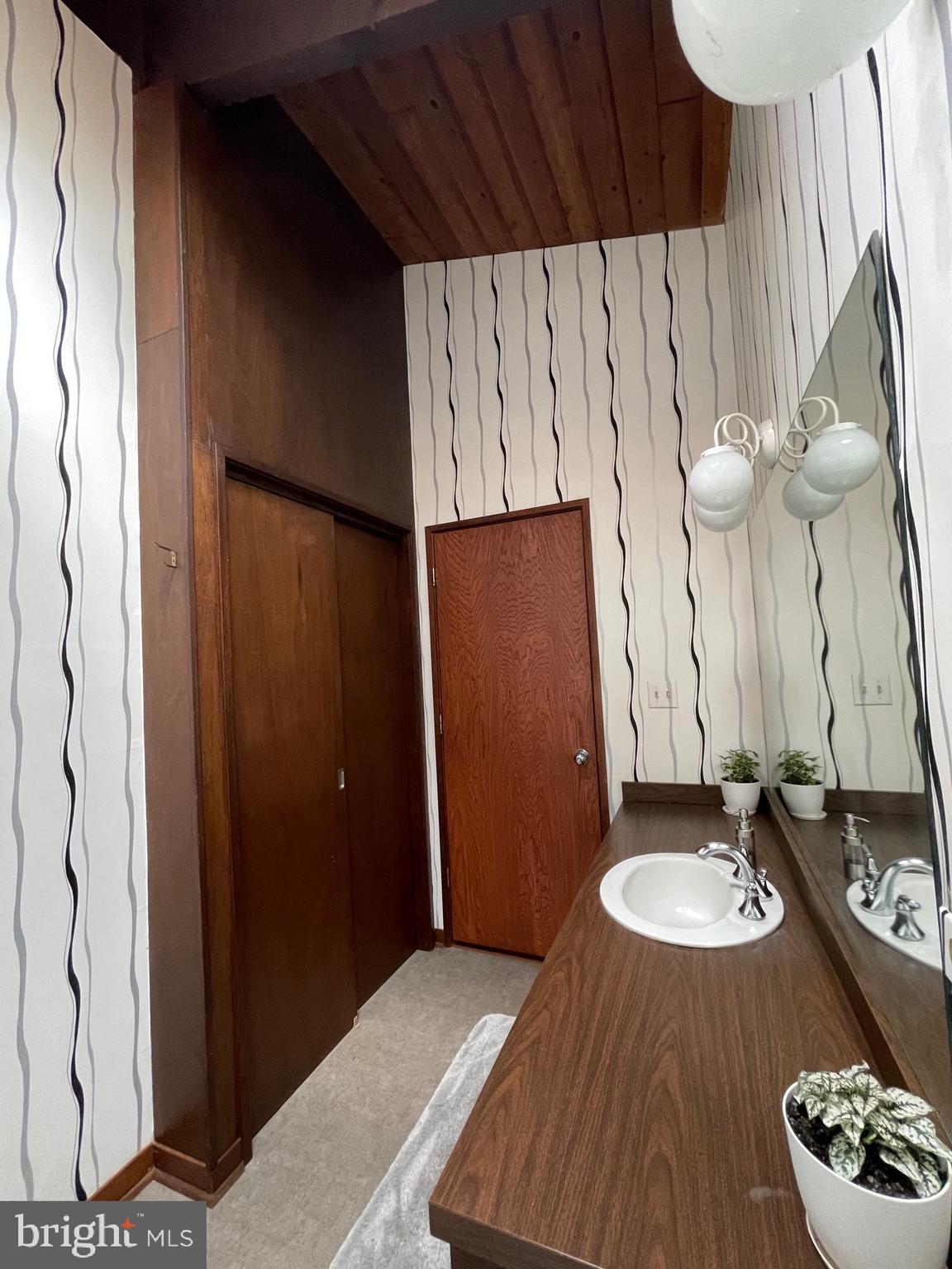 15221 Springfield Road Darnestown, MD 20874 - Photo 23 of 35 Gallery Image 23