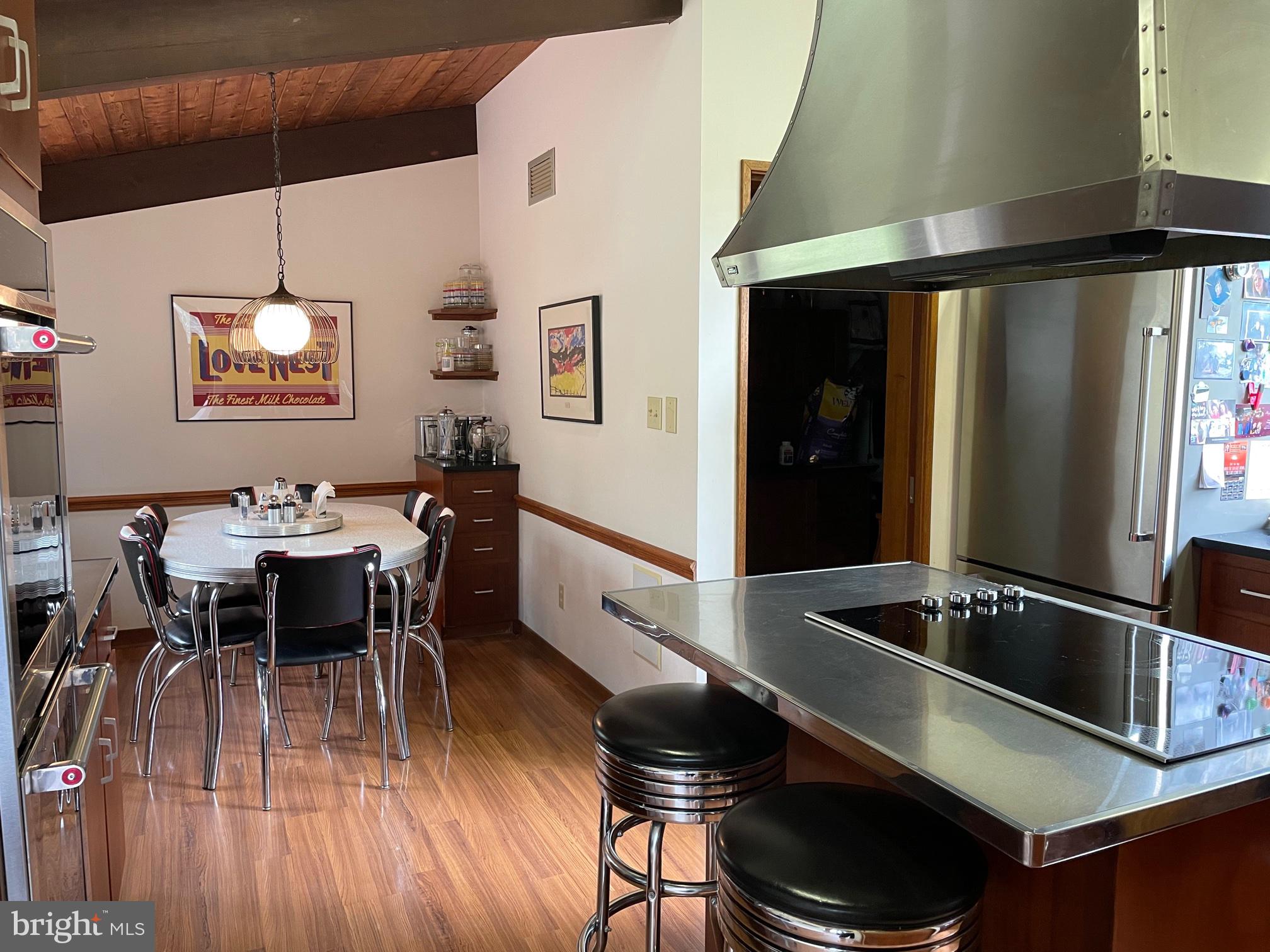15221 Springfield Road Darnestown, MD 20874 - Photo 9 of 35 Gallery Image 9