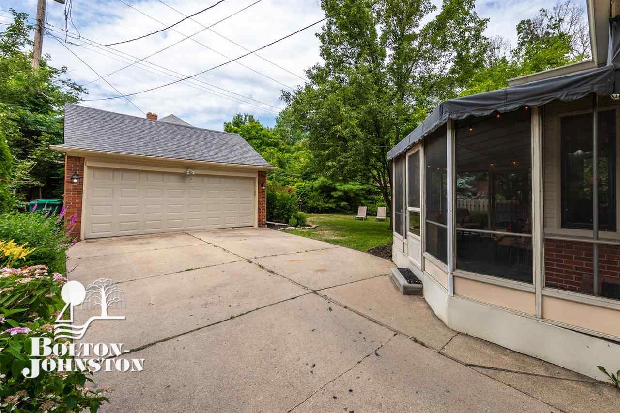 711 Barrington Road Grosse Pointe Park, MI 48215 - Photo 33 of 43