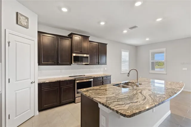 $520,000 | 3280 Tucson Wind Place, Odessa, FL 33556