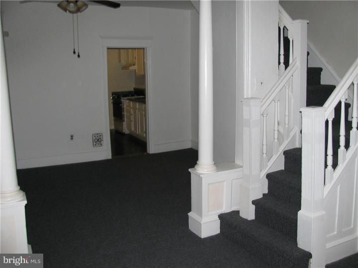 907 West Ritner Street Philadelphia, PA 19148 - Photo 3 of 12 Dining Room