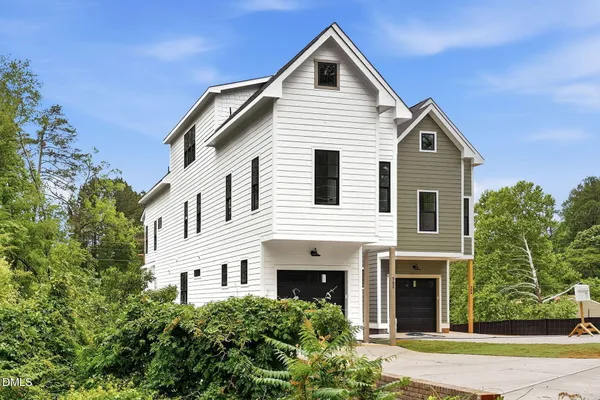 $715,000 | 502 West Chatham Street, Apex, NC 27502