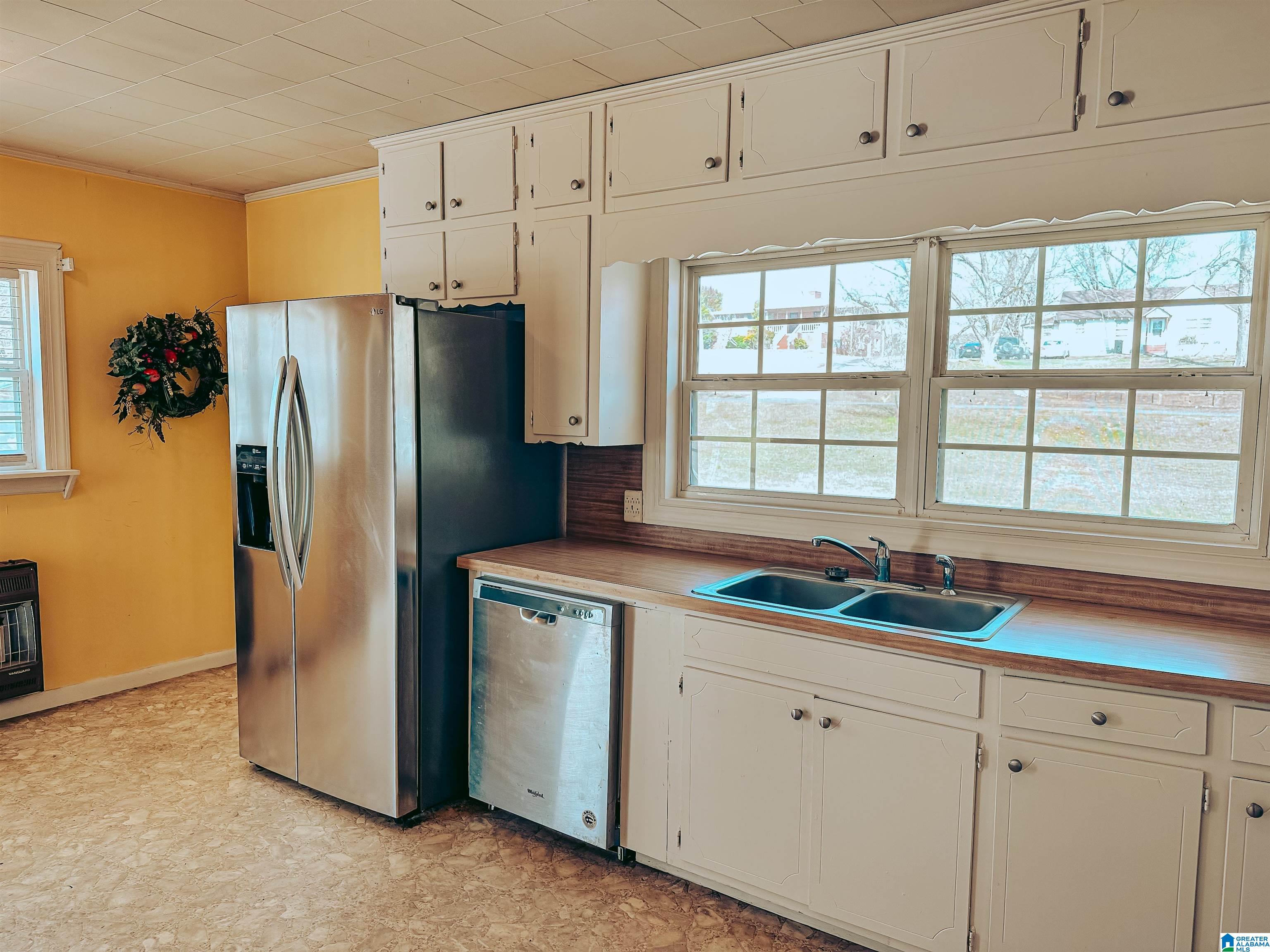 99 9th Street Ragland, AL 35131 - Photo 9 of 13