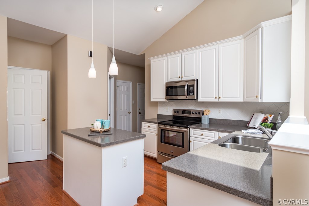 14123 Southshore Road Midlothian, VA 23112 - Photo 13 of 47 Gallery Image 13