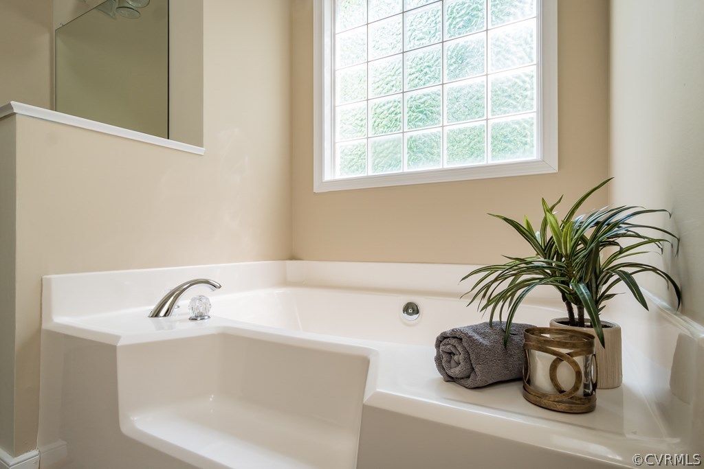 14123 Southshore Road Midlothian, VA 23112 - Photo 28 of 47 Gallery Image 28