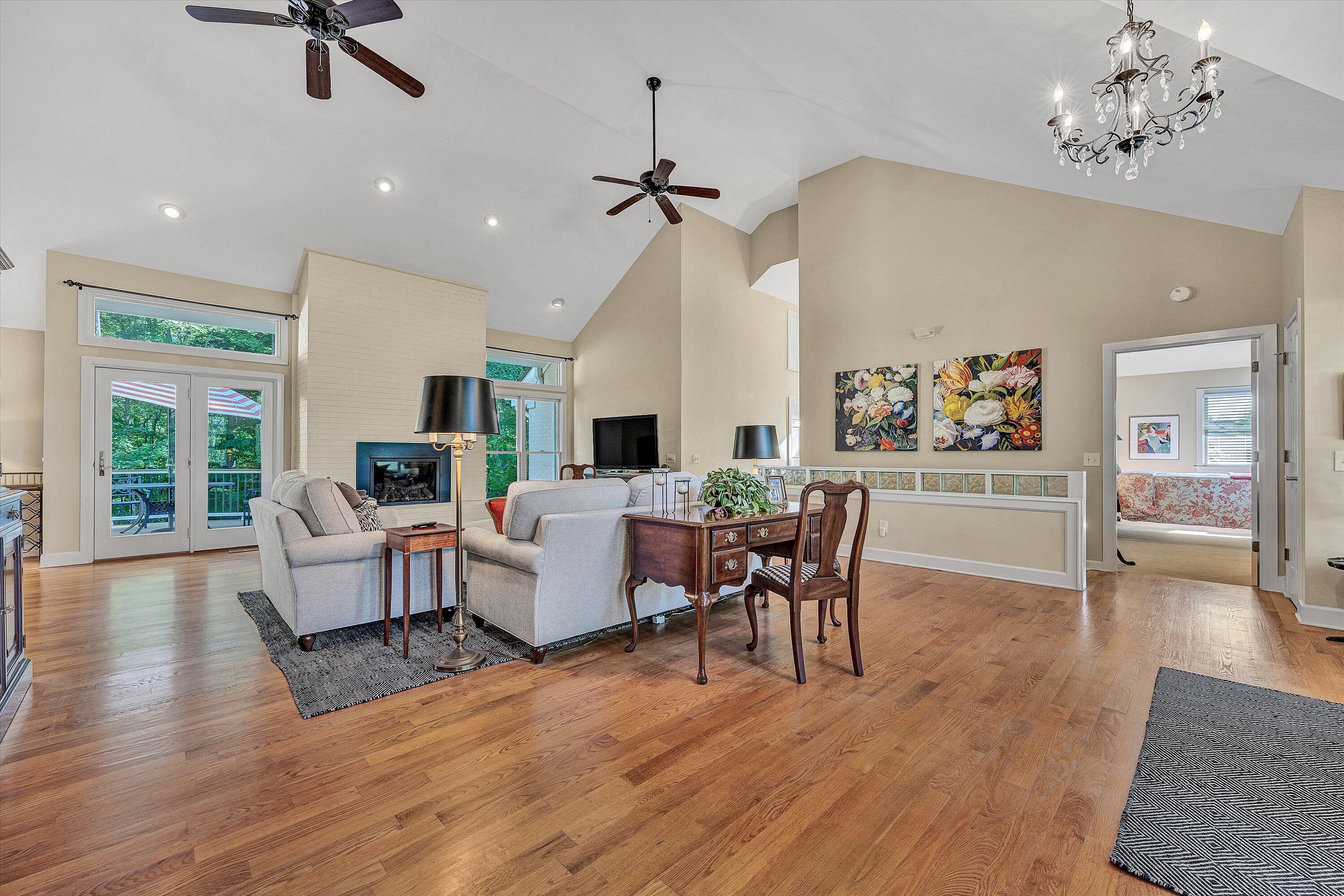 595 Gangplank Road Moneta, VA 24121 - Photo 4 of 64 04-DSC06814